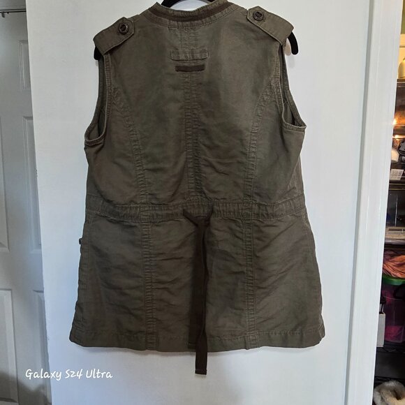 Eddie Bauer Olive green vest - Picture 4 of 8